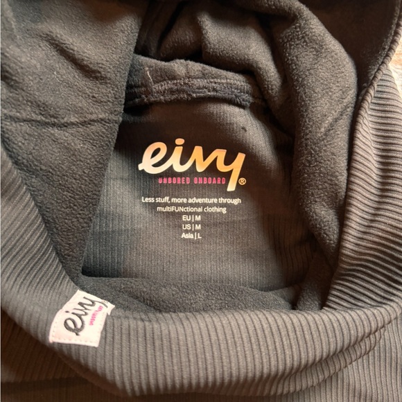 Eivy Women's Loose Fit Gaiter Top - Picture 4 of 6